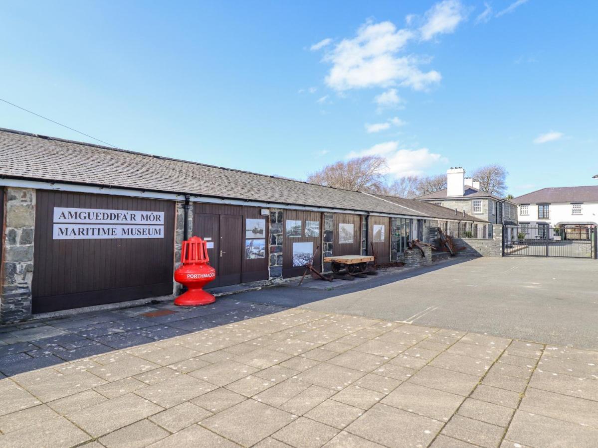 Apartamento Taliesin Porthmadog Exterior foto